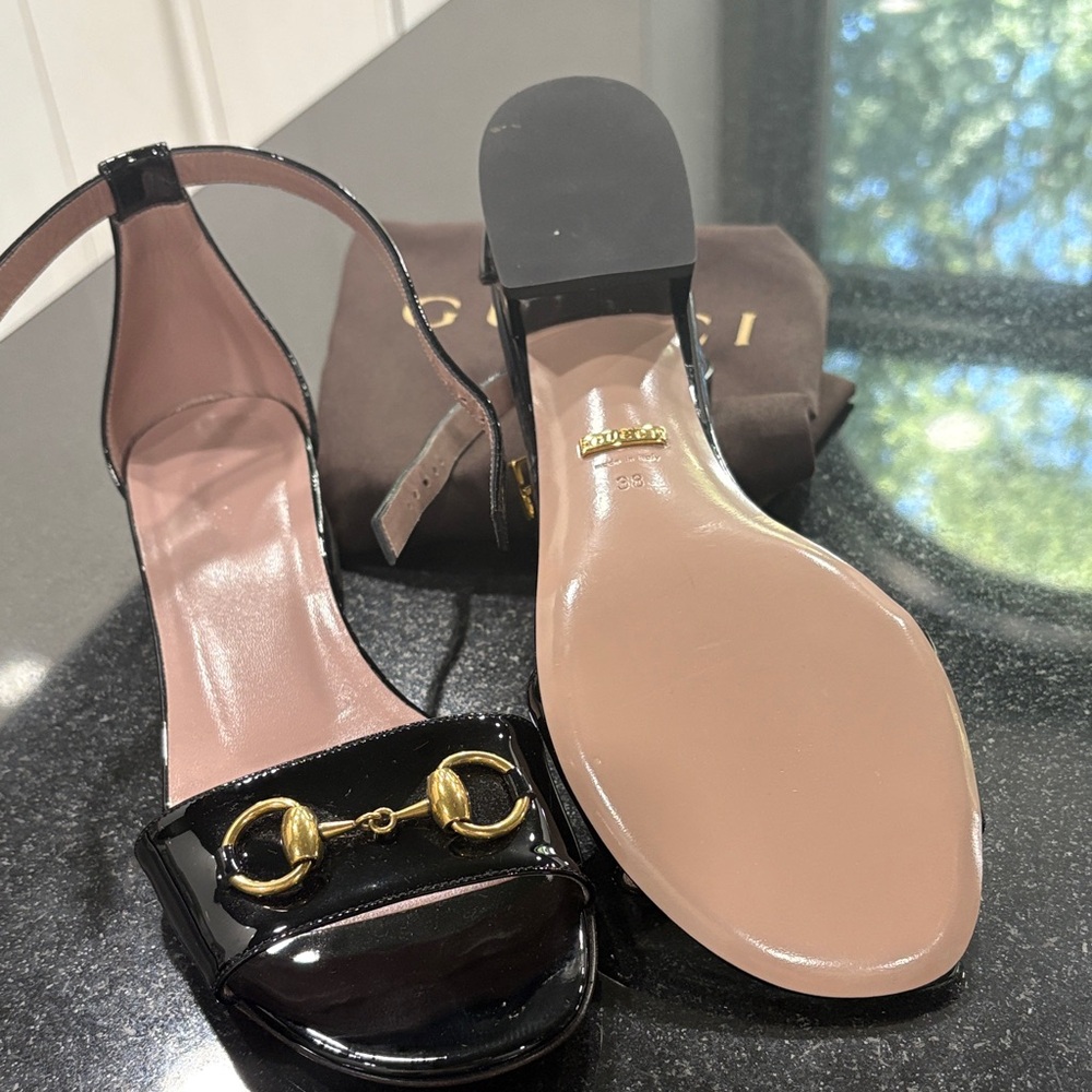 Gucci Black and Gold Women's Heels